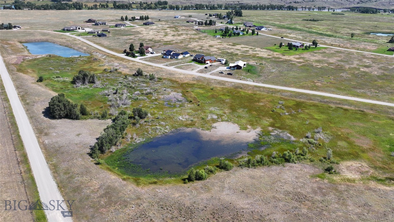 Yellowstone Meadows - Land