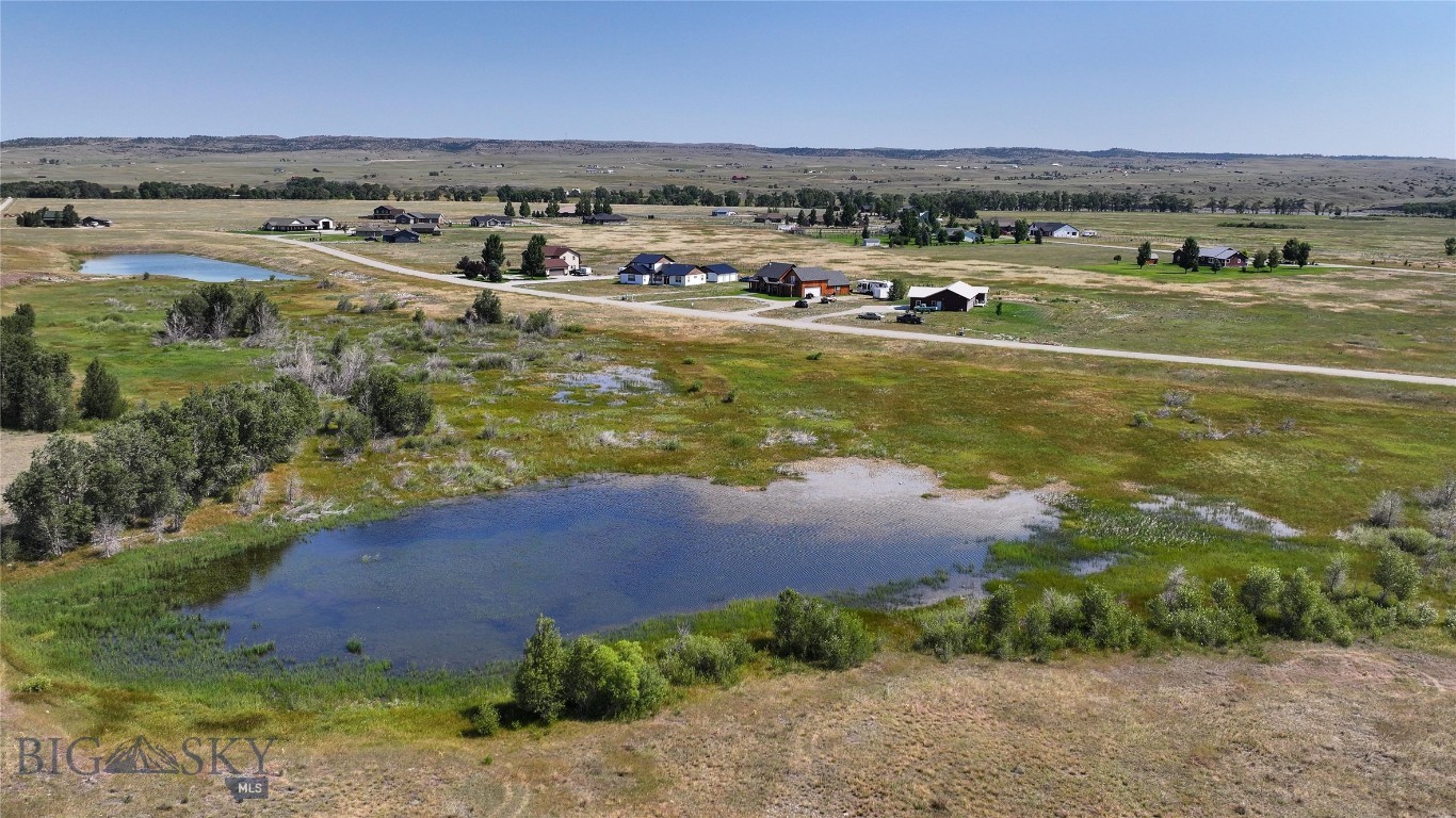 Yellowstone Meadows - Land
