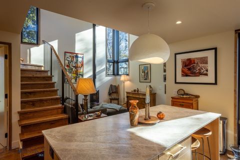 Photo of 231 1/2 S D Street, Livingston, MT 59047 (MLS # 407335)