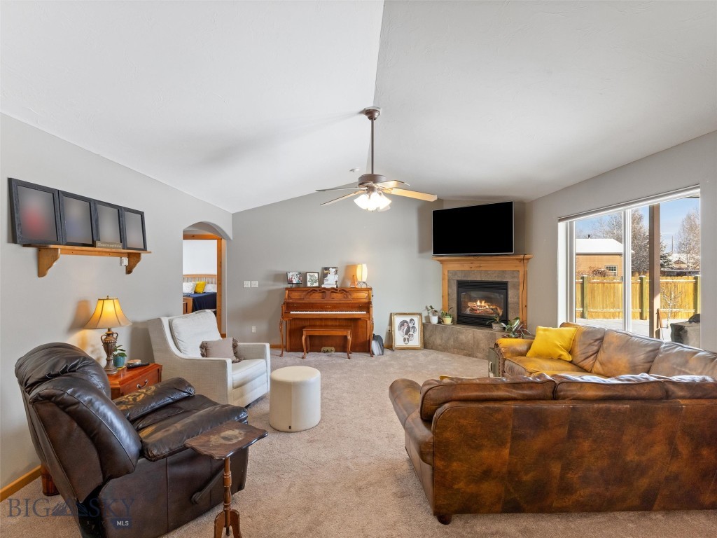 Belgrade, Montana 59714, United States, 4 Bedrooms Bedrooms, ,3 BathroomsBathrooms,Residential,Active,67209