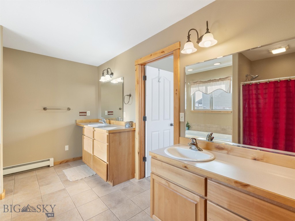 Belgrade, Montana 59714, United States, 4 Bedrooms Bedrooms, ,3 BathroomsBathrooms,Residential,Active,67209