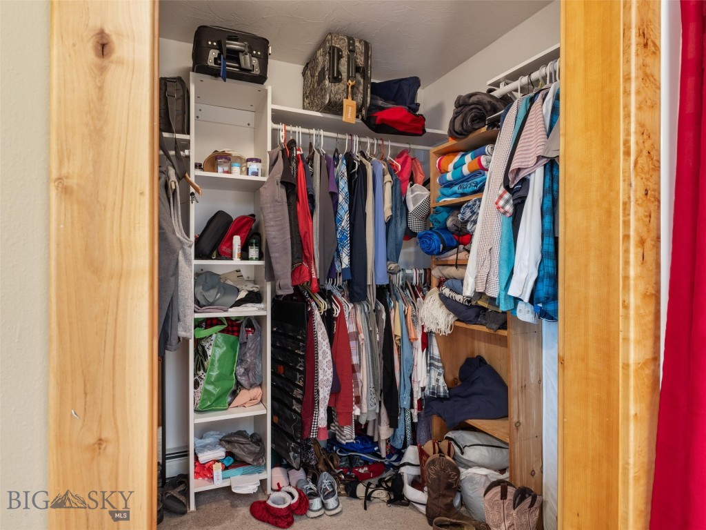 Belgrade, Montana 59714, United States, 4 Bedrooms Bedrooms, ,3 BathroomsBathrooms,Residential,Active,67209