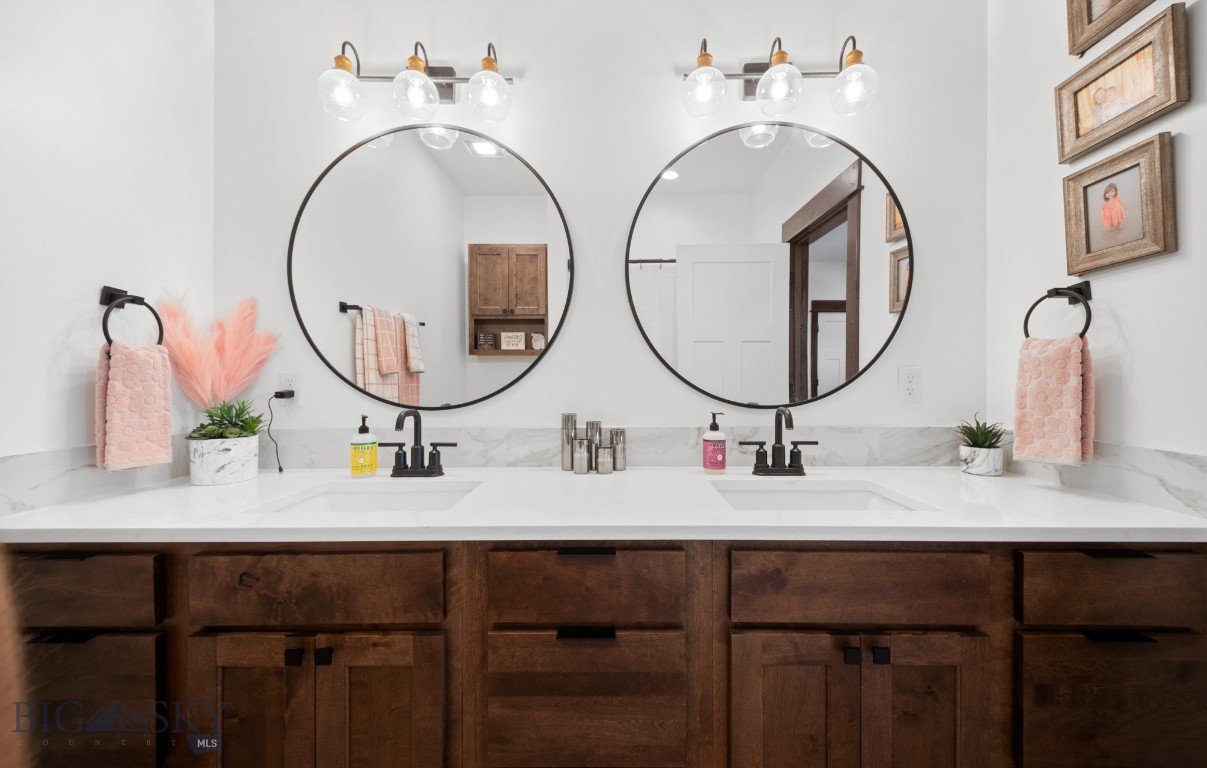 Village at Elk Ridge - Residential