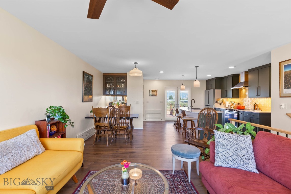 Belgrade, Montana 59714, United States, 5 Bedrooms Bedrooms, ,2 BathroomsBathrooms,Residential,Active,49898