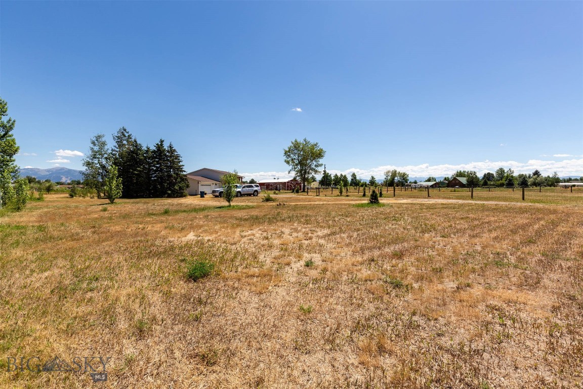 Belgrade, Montana 59714, United States, 5 Bedrooms Bedrooms, ,2 BathroomsBathrooms,Residential,Active,49898