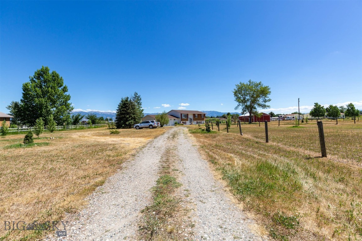 Belgrade, Montana 59714, United States, 5 Bedrooms Bedrooms, ,2 BathroomsBathrooms,Residential,Active,49898