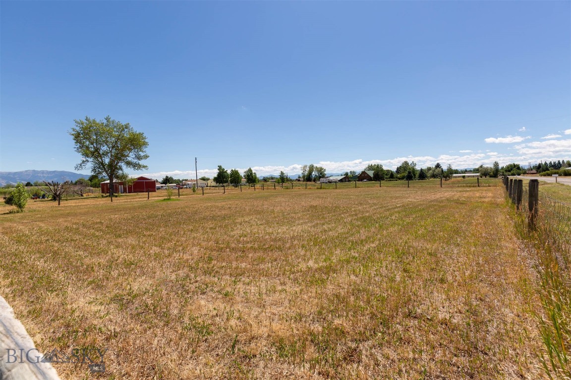 Belgrade, Montana 59714, United States, 5 Bedrooms Bedrooms, ,2 BathroomsBathrooms,Residential,Active,49898