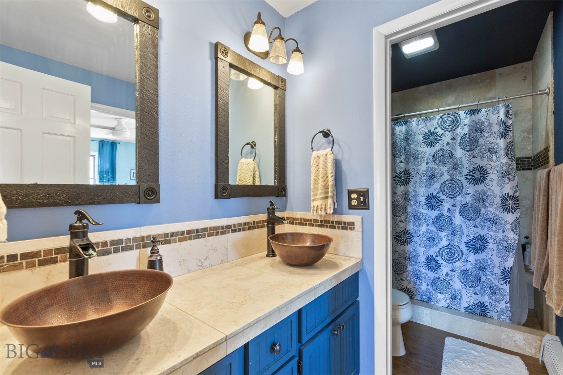 Belgrade, Montana 59714, United States, 5 Bedrooms Bedrooms, ,2 BathroomsBathrooms,Residential,Active,49898