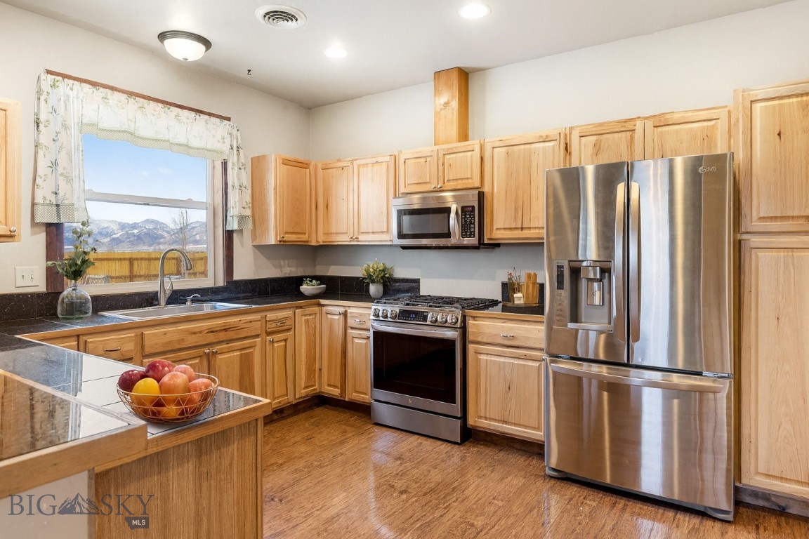 Diamond Estates - Residential