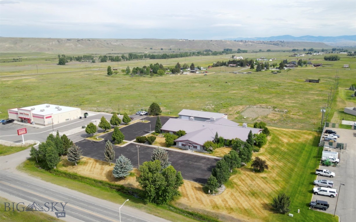 1003 Buckskin Drive