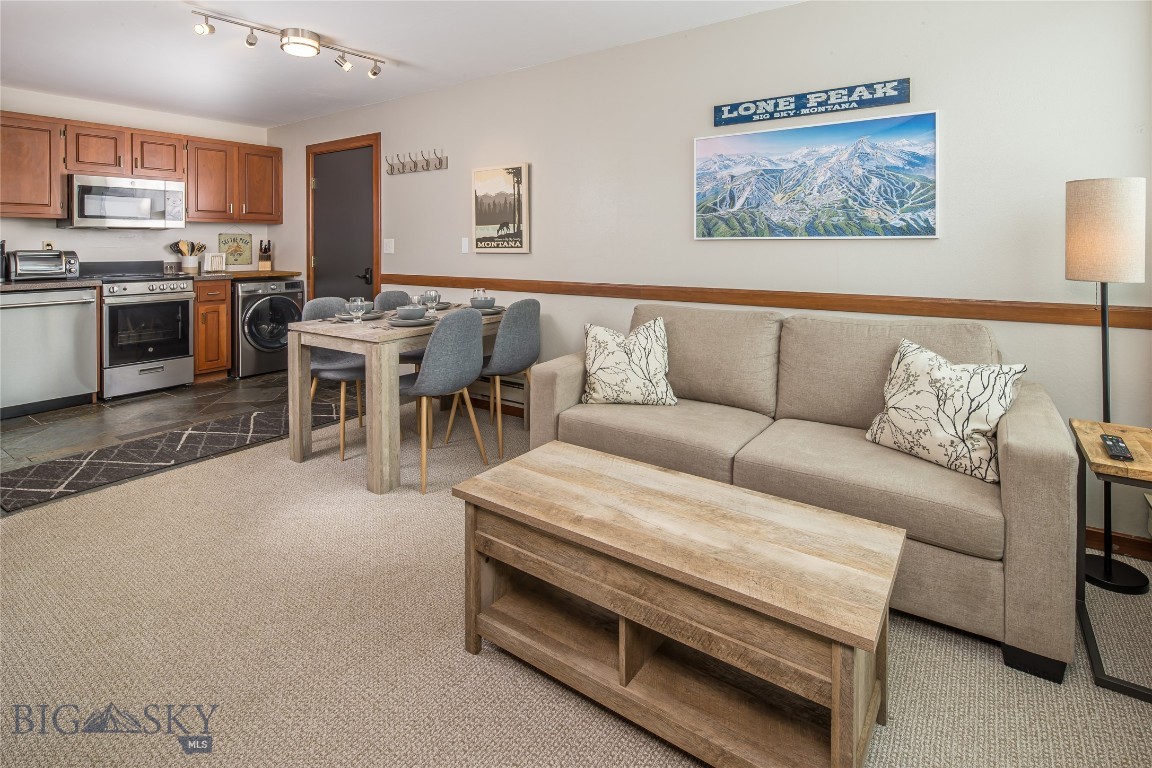 Hill Condos - Residential