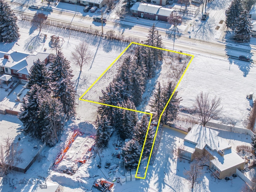 Maple Terrace - Land