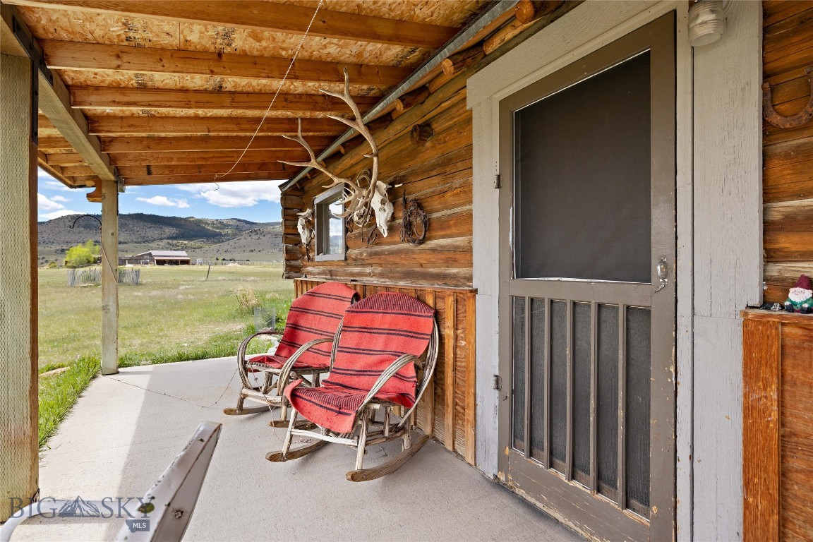 Shining Mountain Unit II - Residential