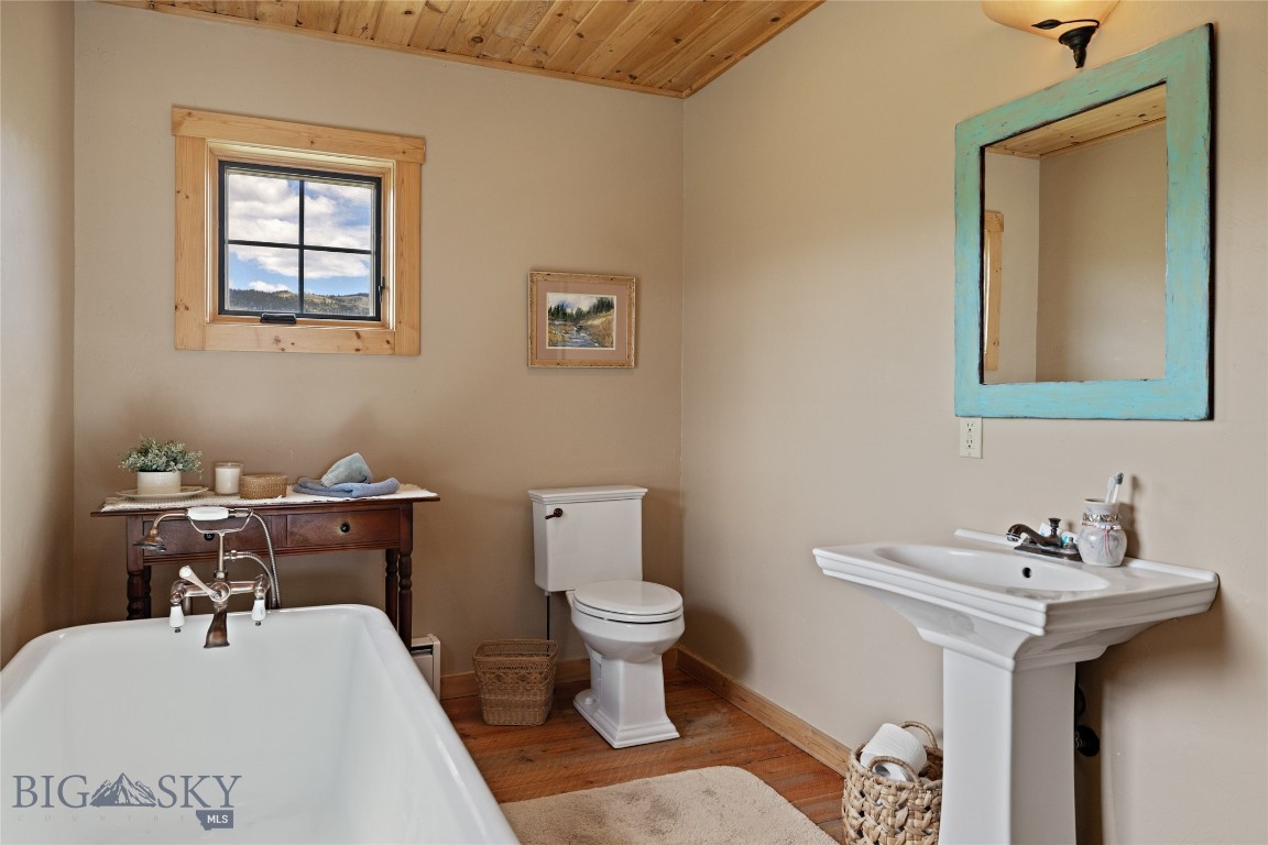 Shining Mountain Unit II - Residential