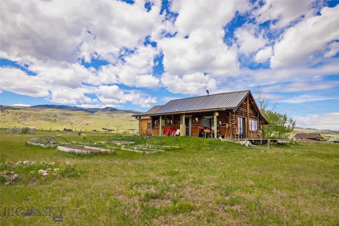 Shining Mountain Unit II - Residential