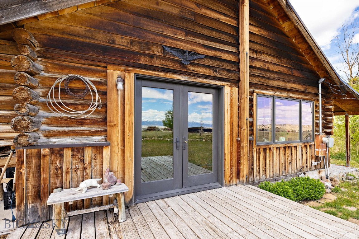 Shining Mountain Unit II - Residential