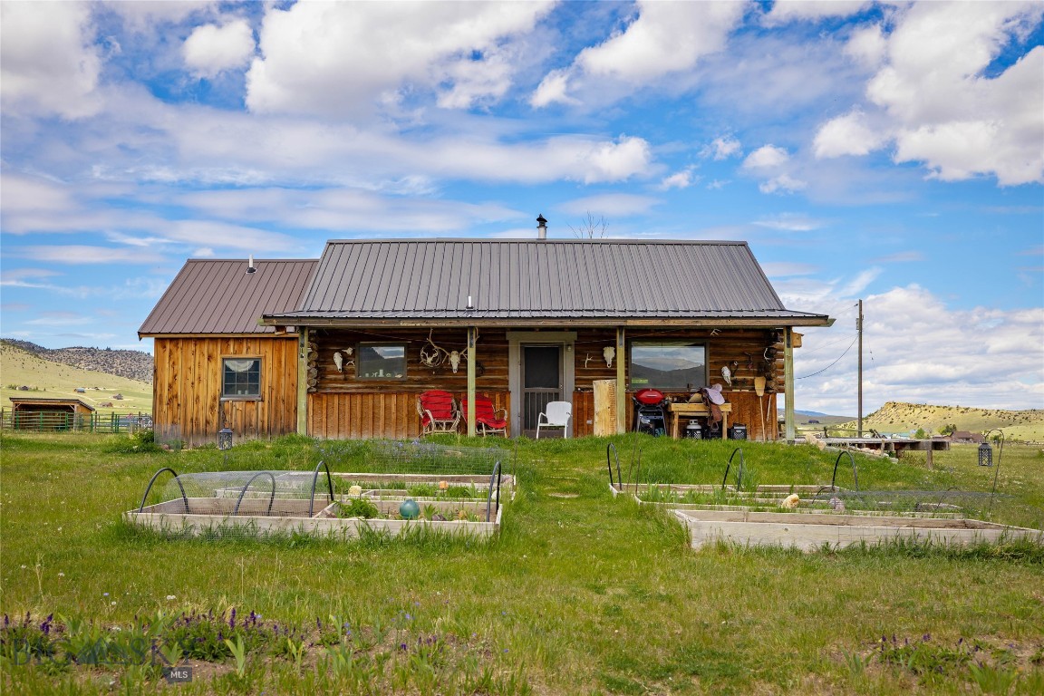 Shining Mountain Unit II - Residential