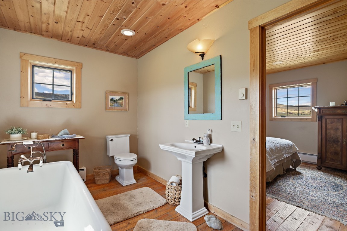 Shining Mountain Unit II - Residential