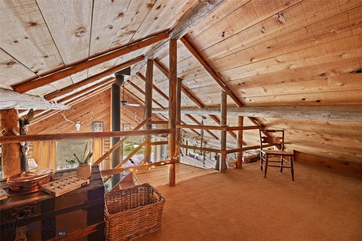 Shining Mountain Unit II - Residential
