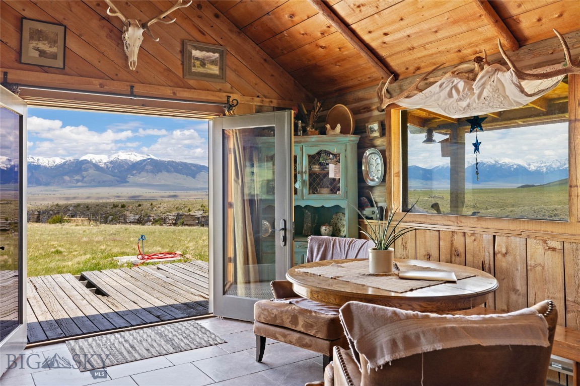 Shining Mountain Unit II - Residential