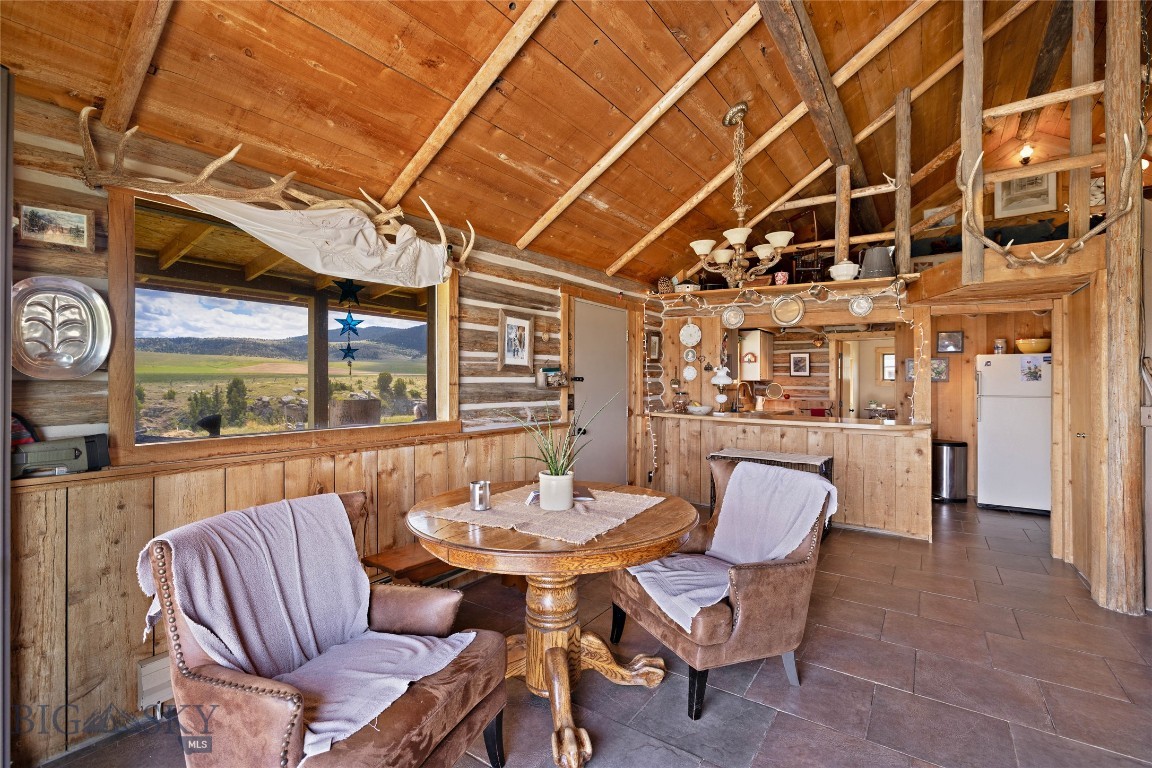 Shining Mountain Unit II - Residential