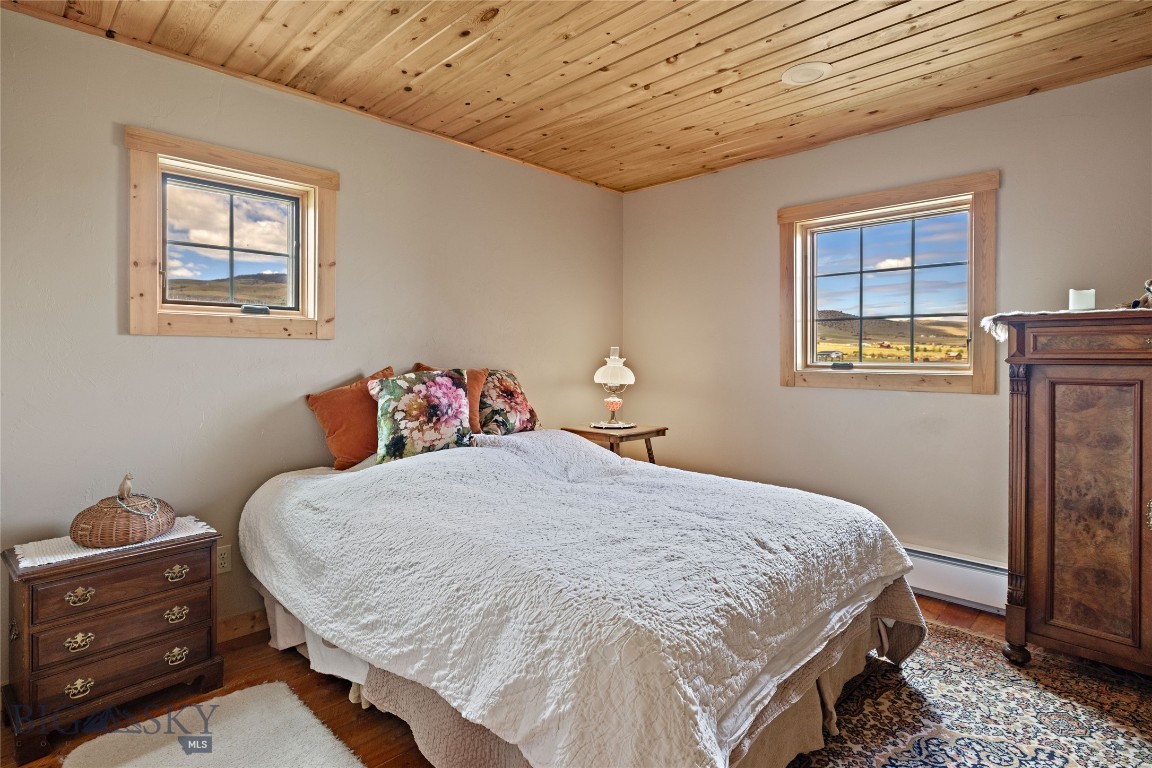 Shining Mountain Unit II - Residential