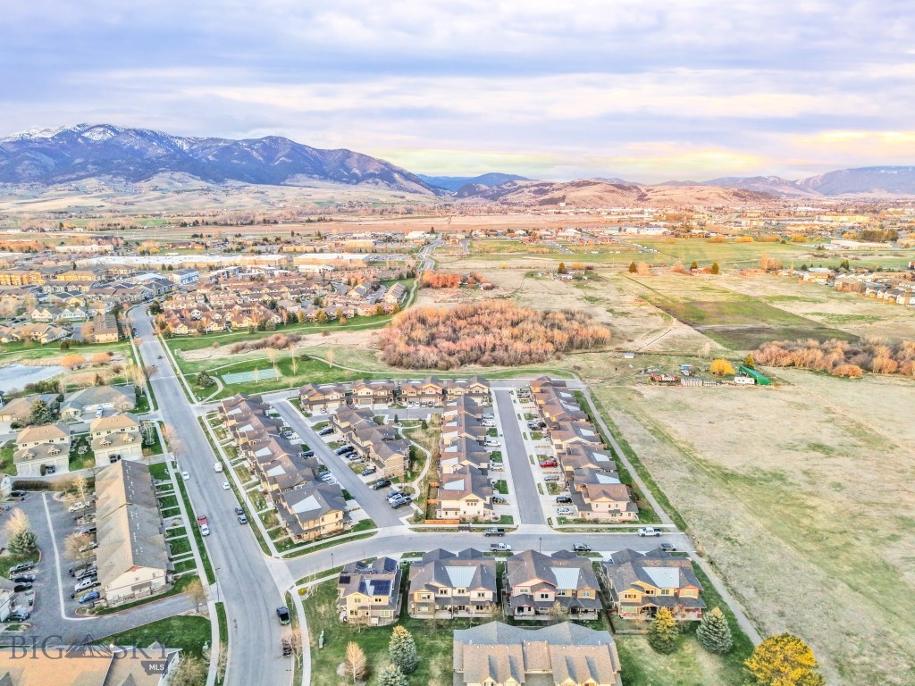 Cattail Creek - Residential