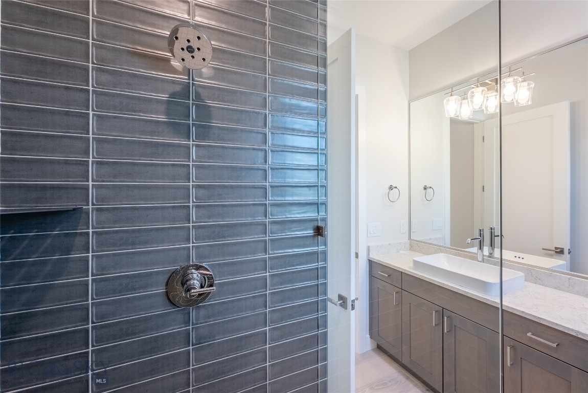 Creekside Meadows - Residential