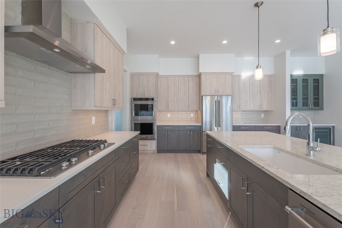 Creekside Meadows - Residential