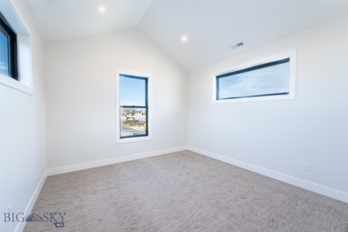 Creekside Meadows - Residential