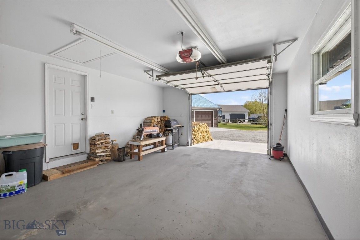Troutdale - Residential