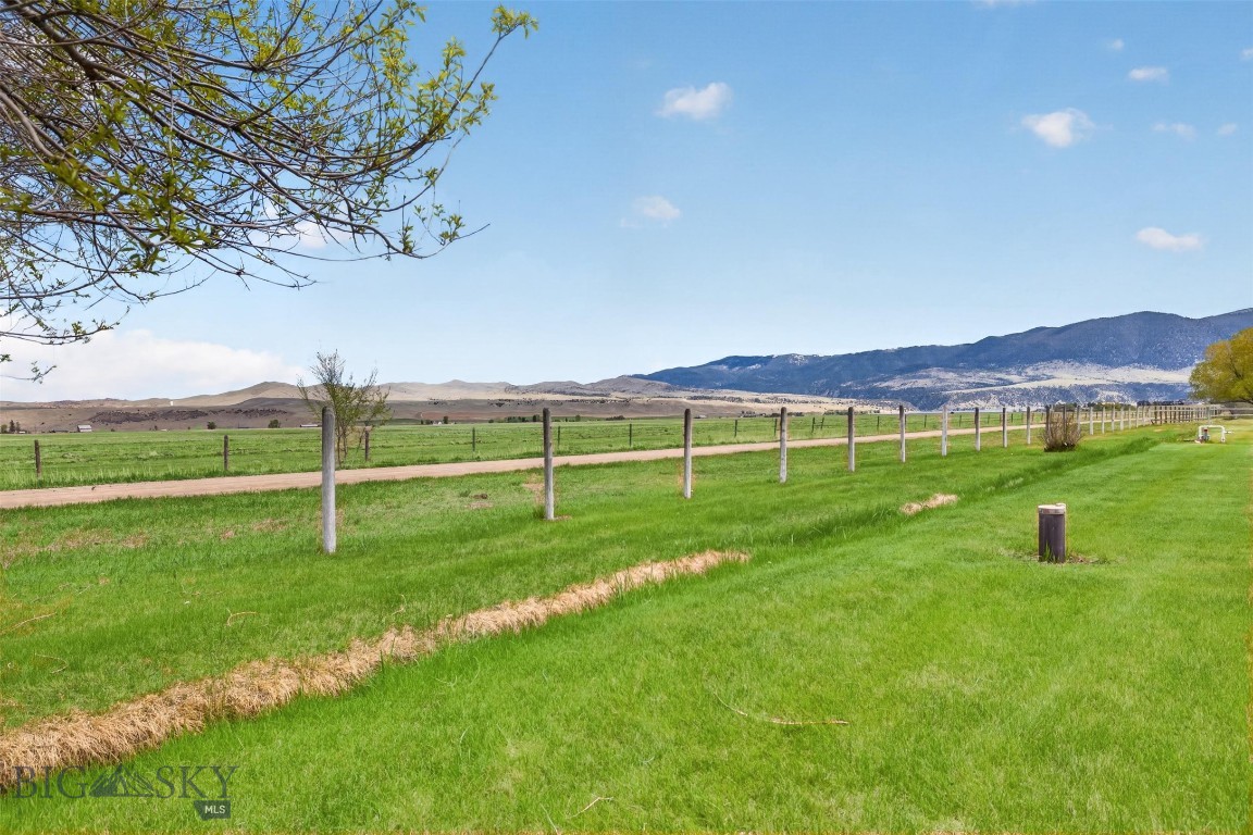 Troutdale - Residential