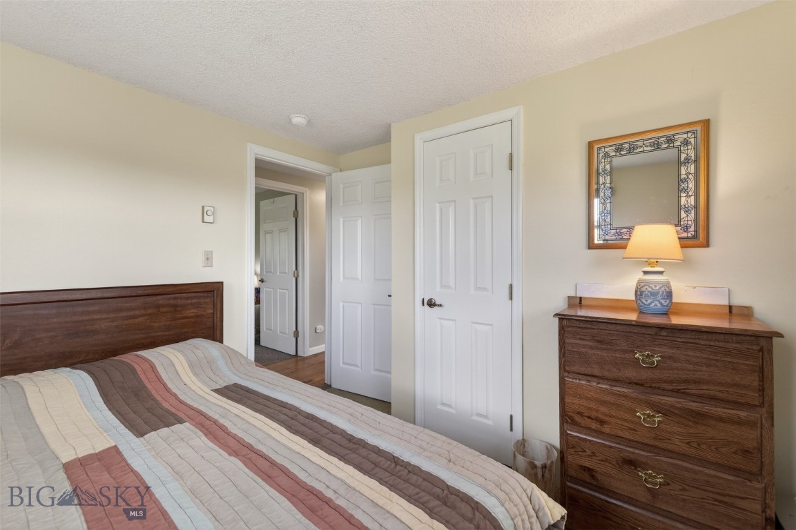 Troutdale - Residential
