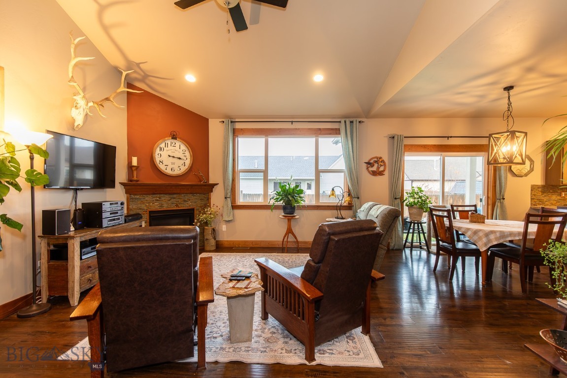 Las Campanas - Residential