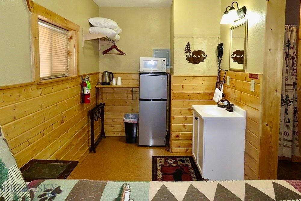 West Yellowstone Original Plat - Commercial Sale