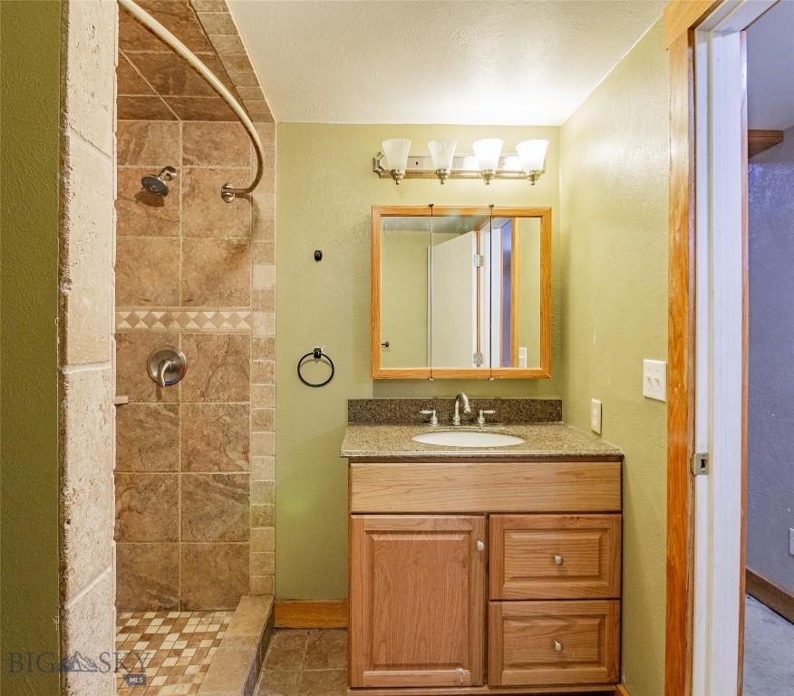 Butte, Montana 59701, United States, 4 Bedrooms Bedrooms, ,2 BathroomsBathrooms,Residential,Contingent,106624