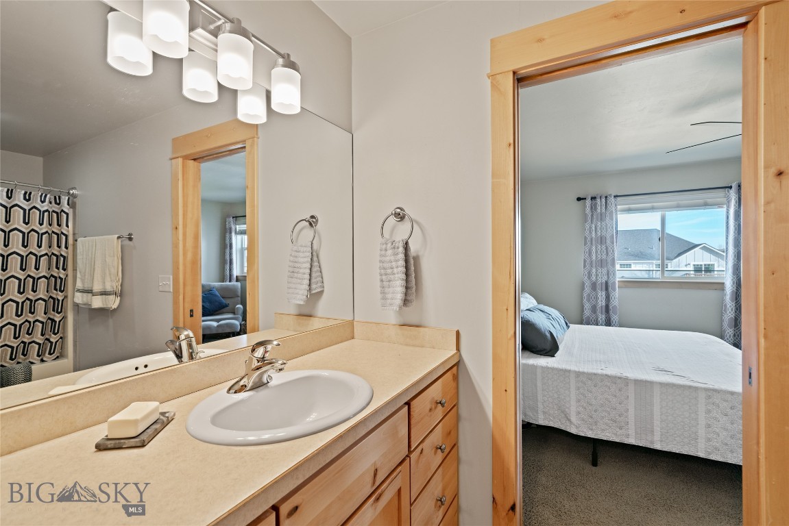 Laurel Glen - Residential