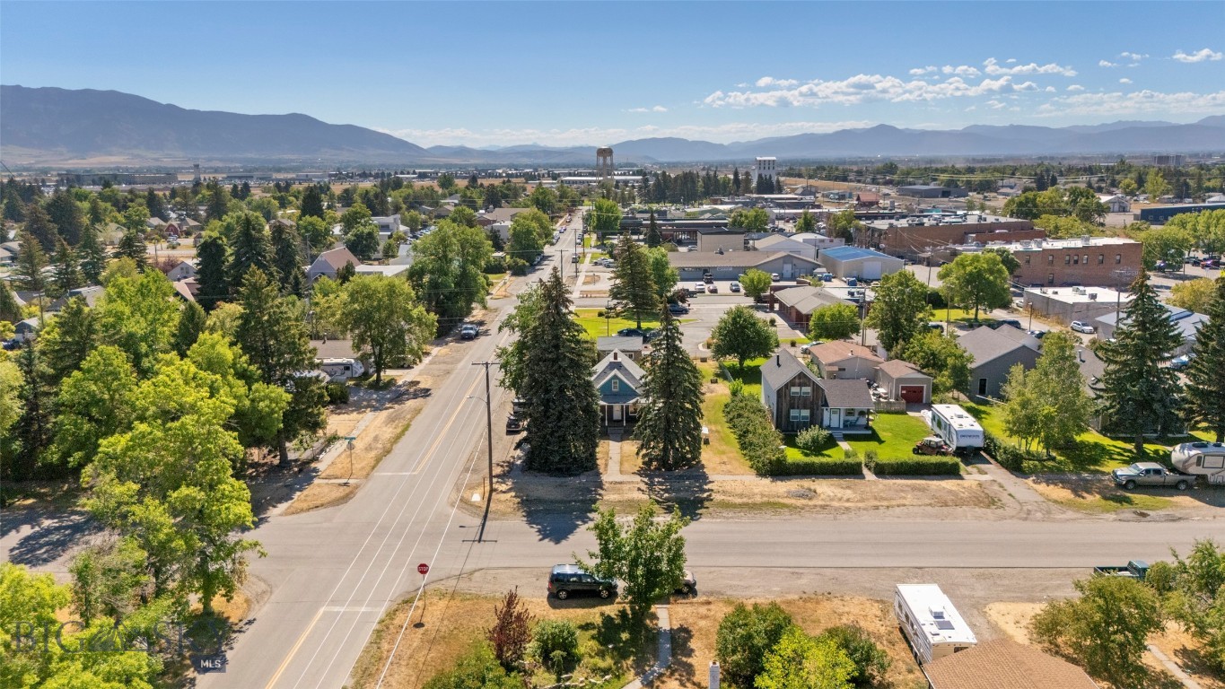 Crescent Addition - Commercial Sale