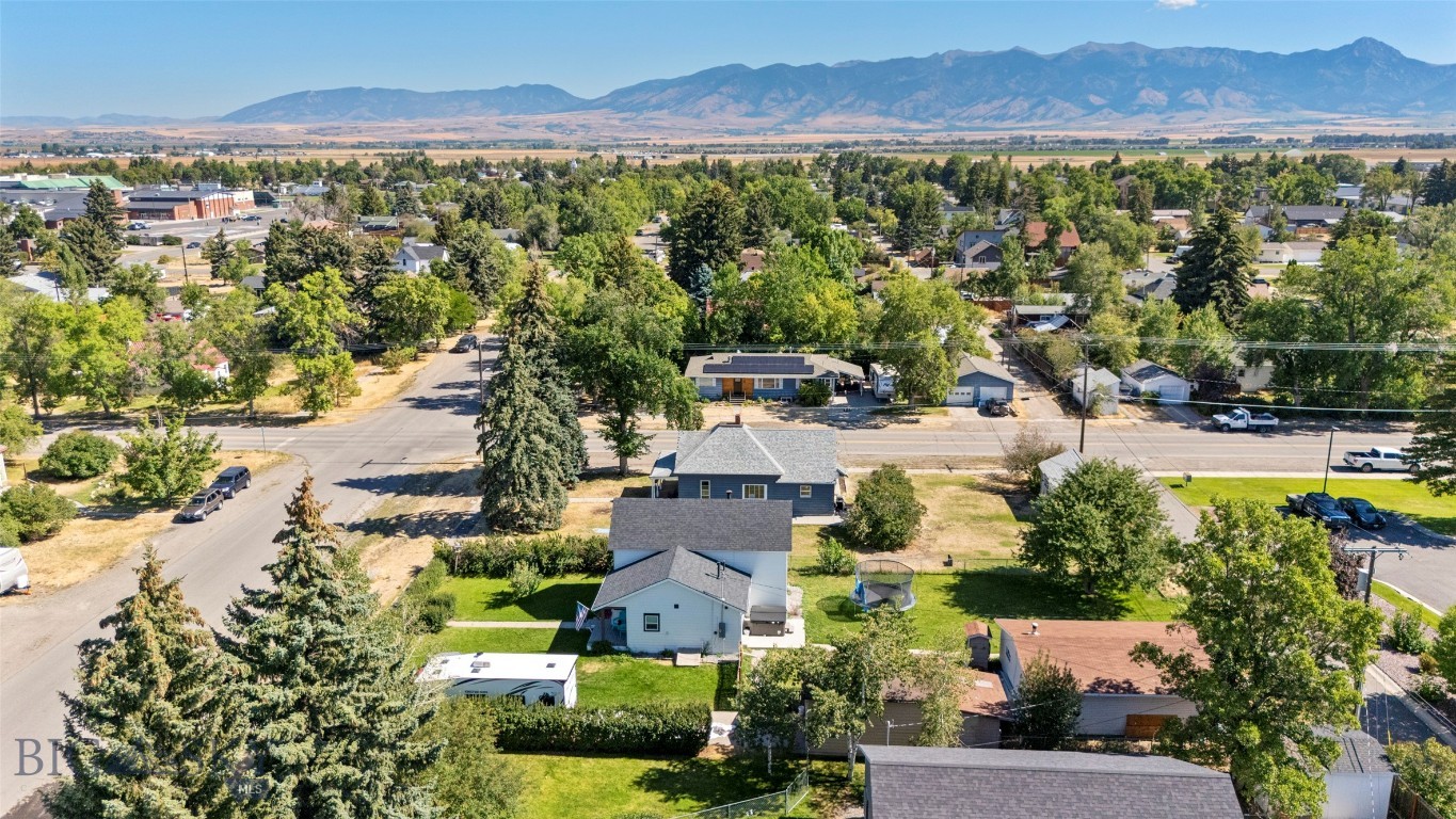 Crescent Addition - Commercial Sale