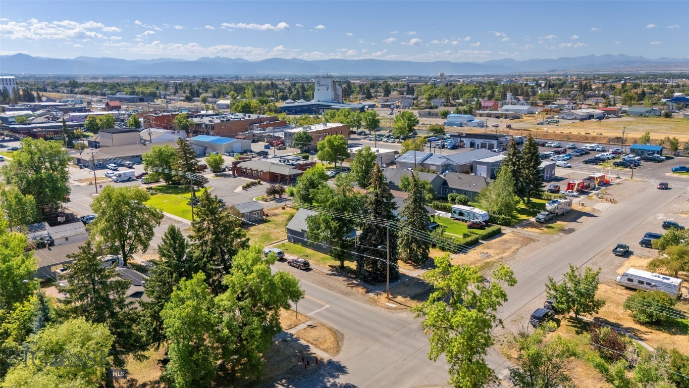Crescent Addition - Commercial Sale