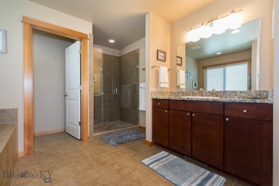 Middle Creek Parklands - Residential