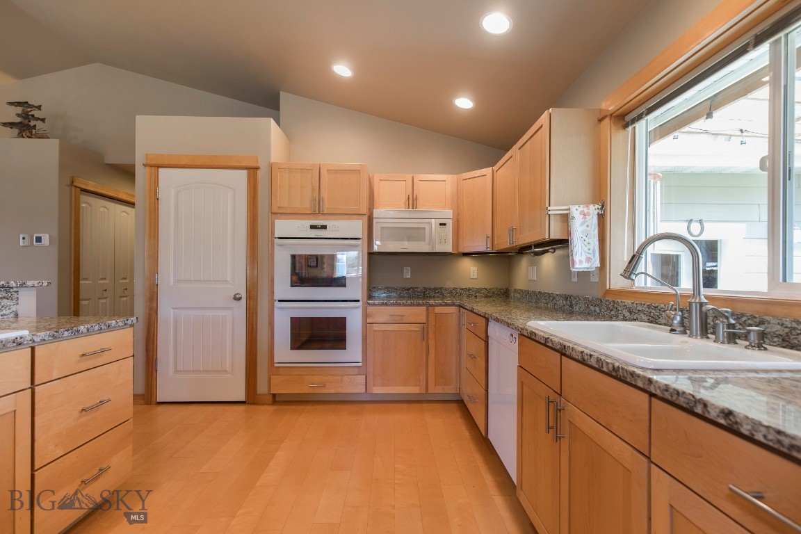 Middle Creek Parklands - Residential