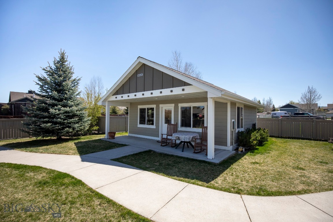 Middle Creek Parklands - Residential