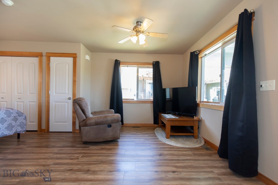 Middle Creek Parklands - Residential