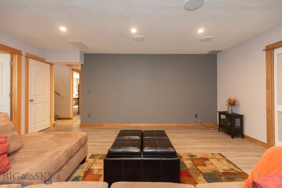 Middle Creek Parklands - Residential