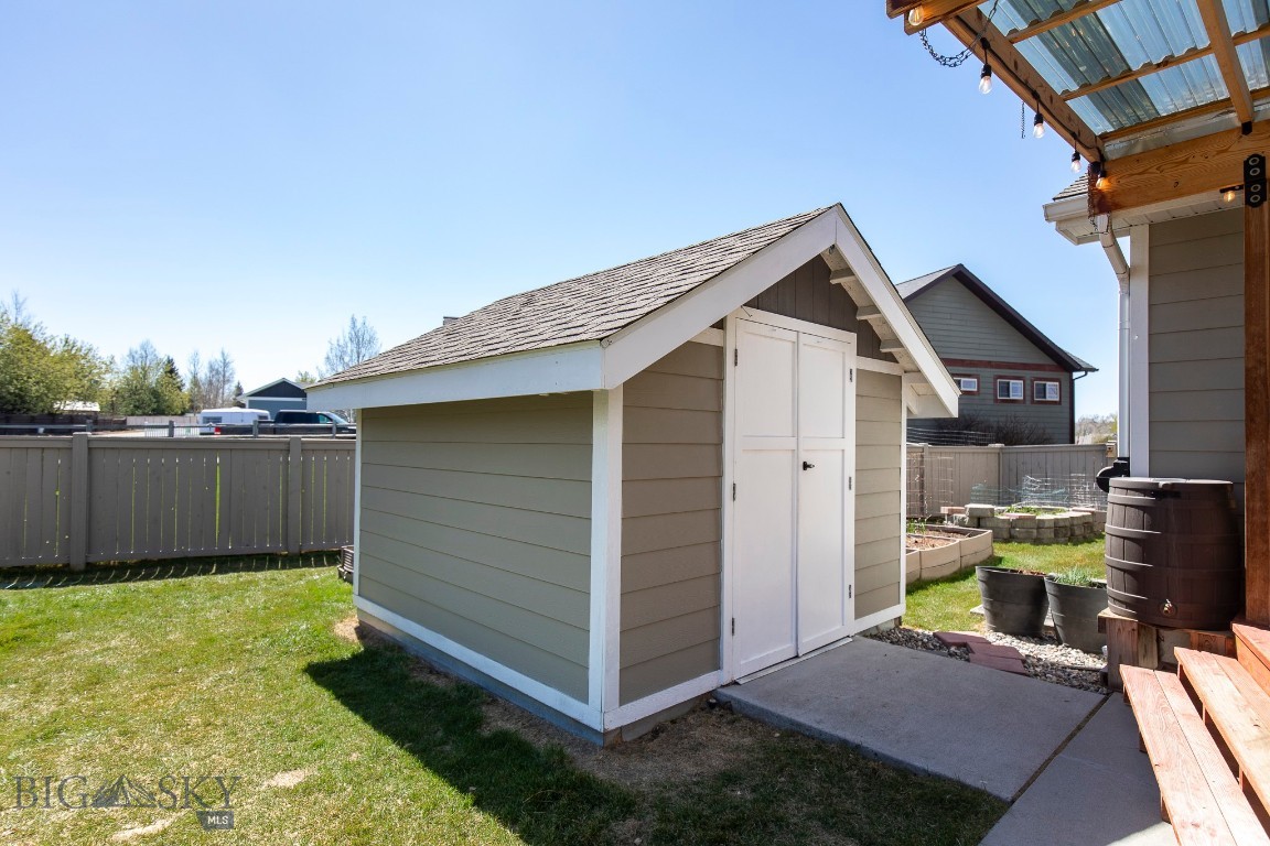 Middle Creek Parklands - Residential