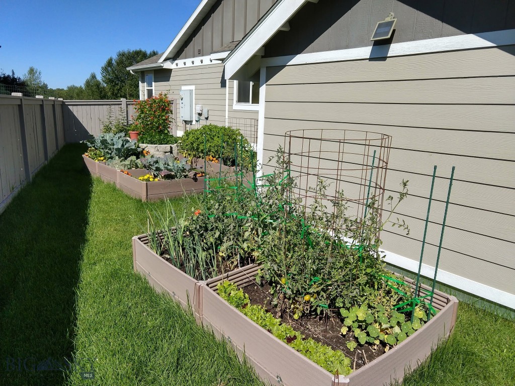 Middle Creek Parklands - Residential