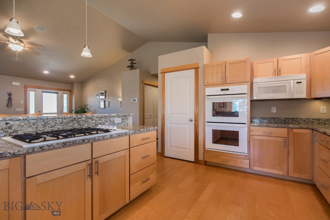 Middle Creek Parklands - Residential