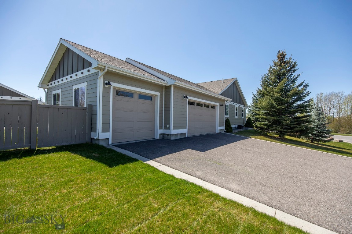 Middle Creek Parklands - Residential