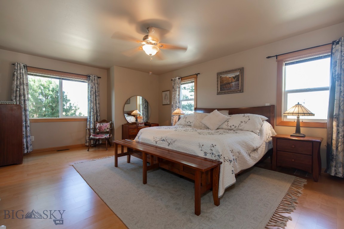 Middle Creek Parklands - Residential